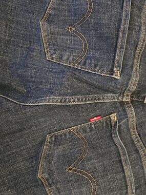 Levi's Men's Dark Blue Denim Jeans